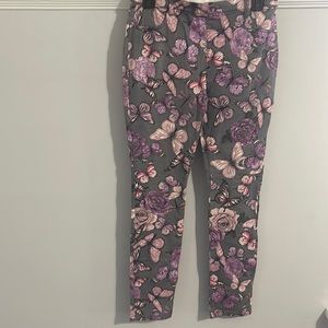 Girls Grey floral leggings size 14